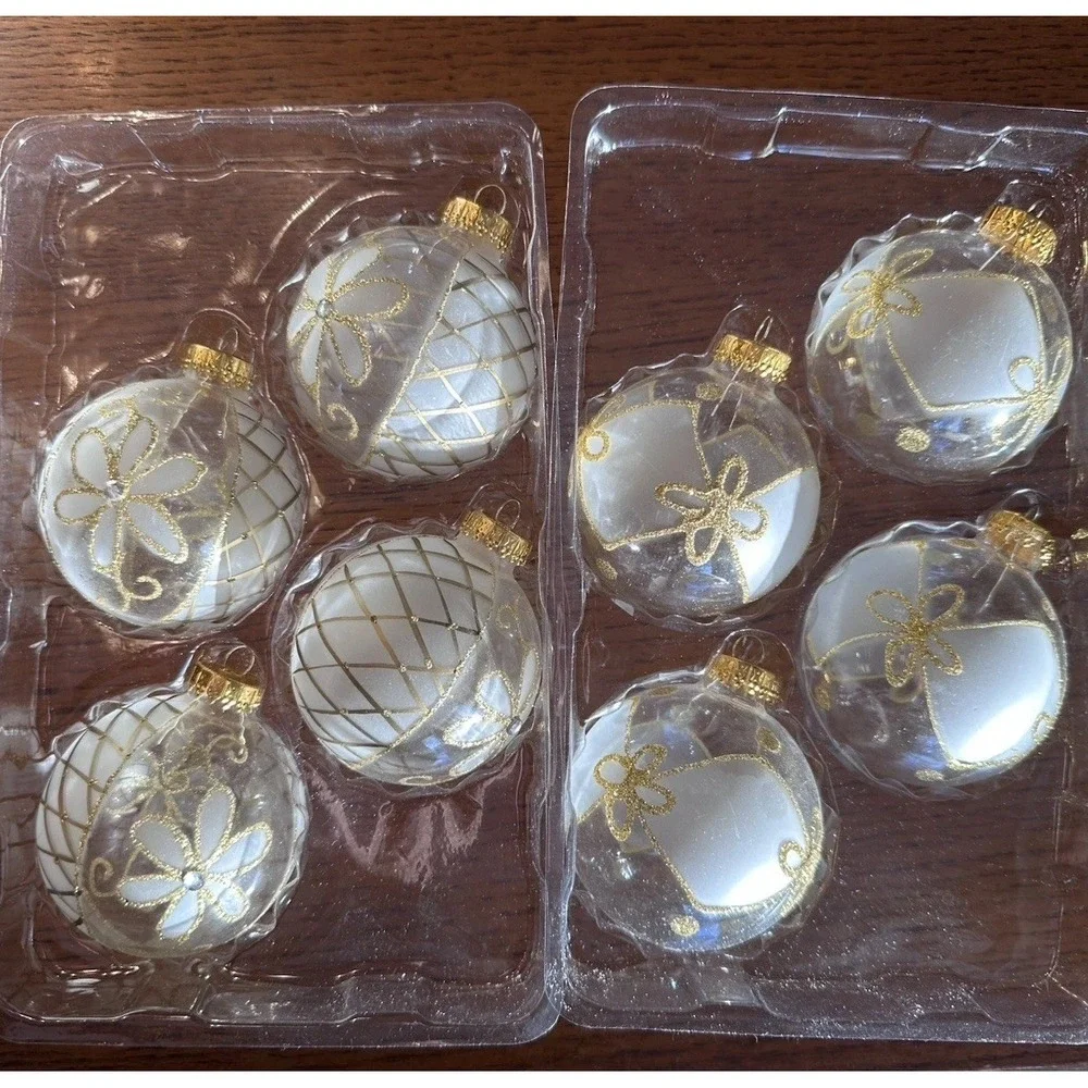 G&D lot ornaments